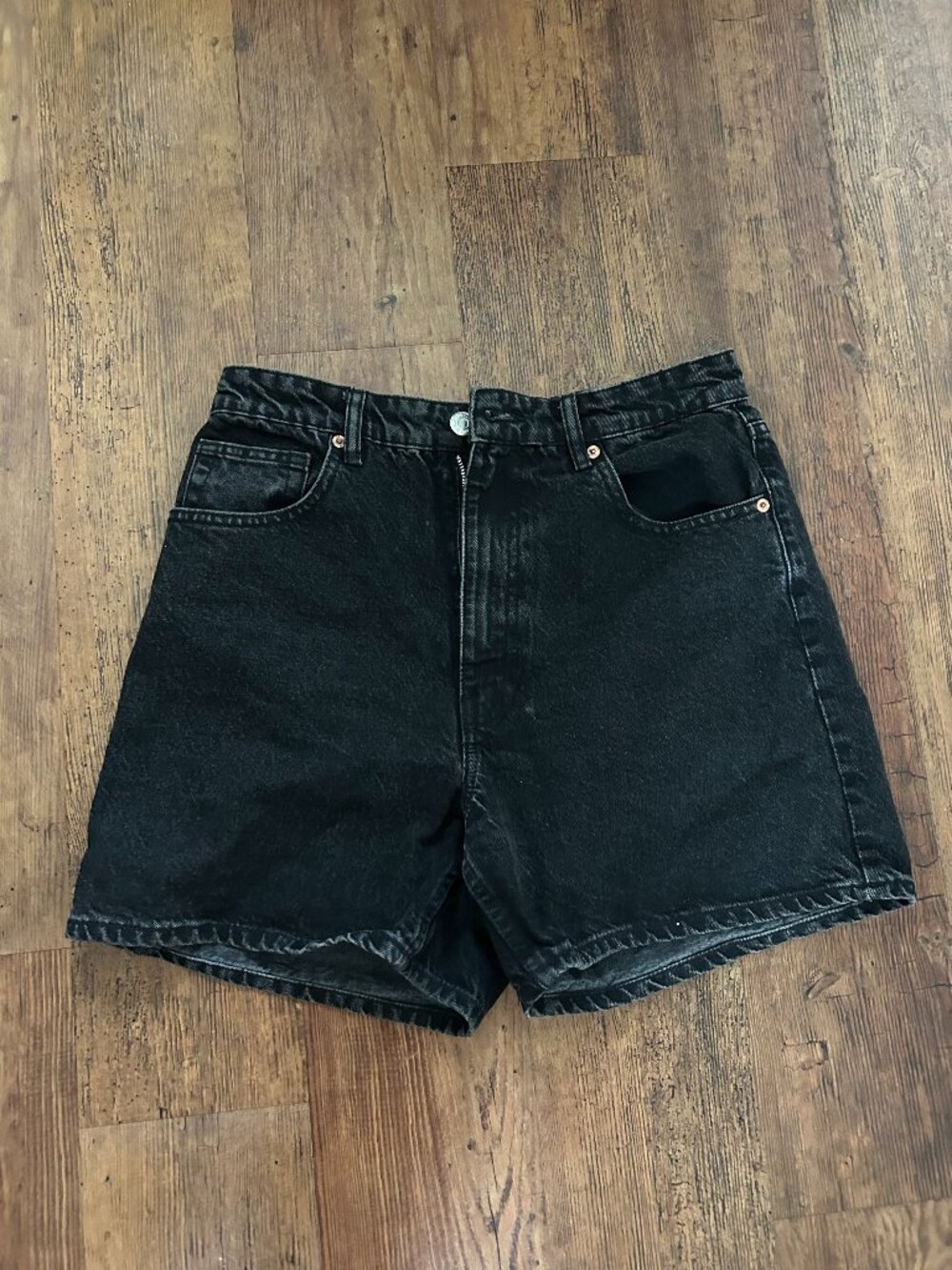 Zara Black Washed Denim Shorts Size 8 High Rise Y2K